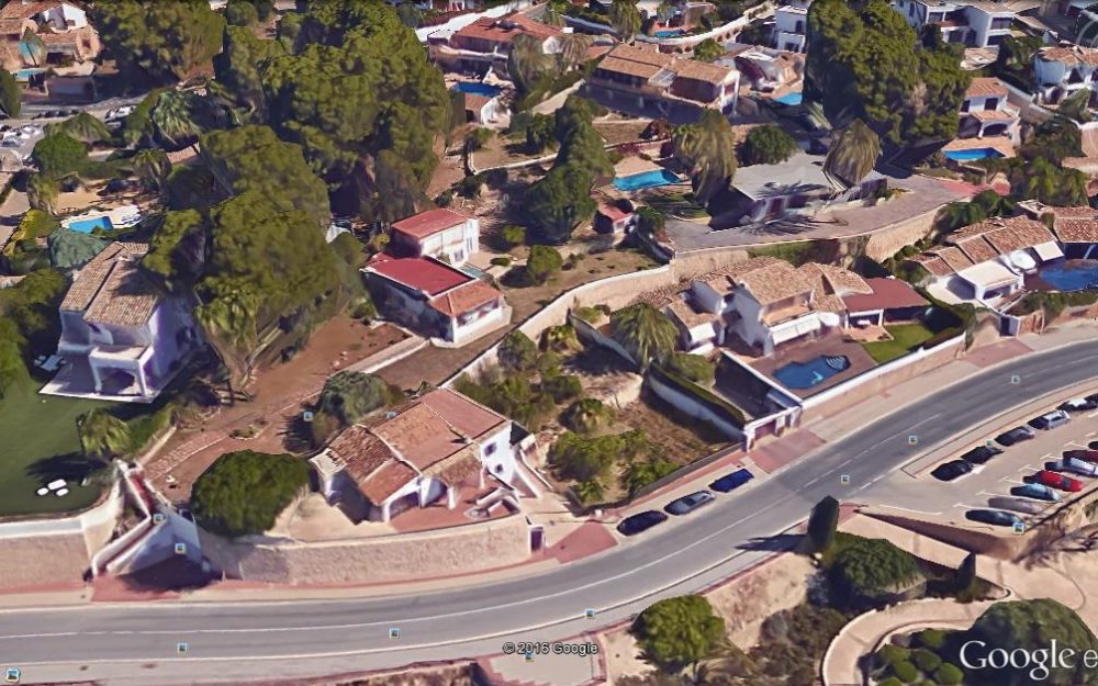 Dos parcelas en El Portet de Moraira con una Casa